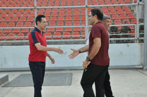  تیمی مدعی که از رنگ قرمز به آبی رسید   عکس