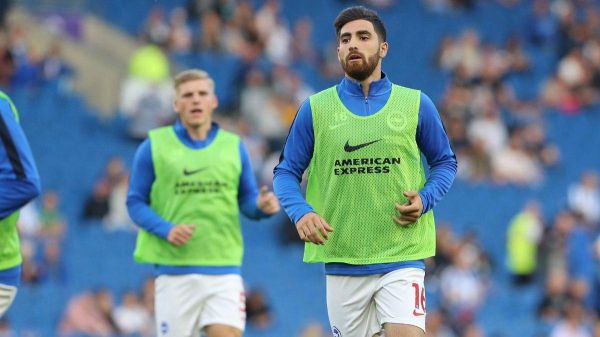 جهانبخش به ترکیب ثابت برایتون رسید عکس