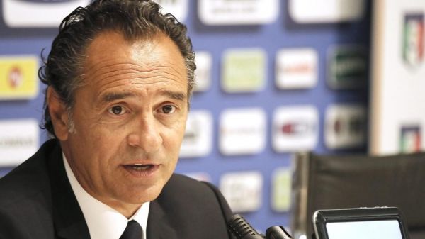  پراندلی  یوونتوس و ناپولی مدعی اصلی قهرمانی سری آ هستند