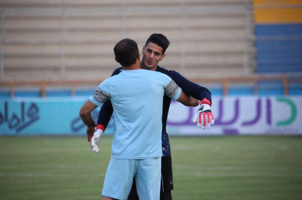 ملاقات سپاهانیهای قدیمی و جدید در جم عکس