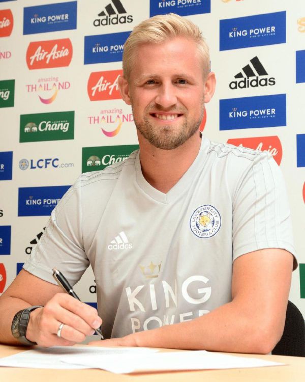  اشمایکل تا 2023 با لسترسیتی تمدید کرد عکس