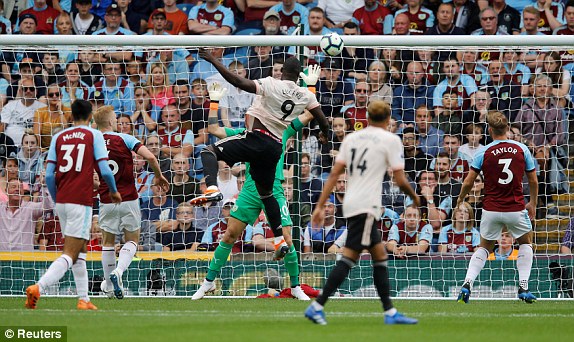  نفس راحت مورینیو با درخشش لوکاکو  عکس