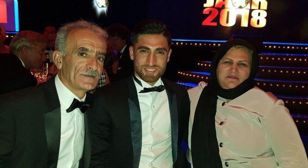 خانواده جهانبخش در جشن بهترینهای هلند عکس