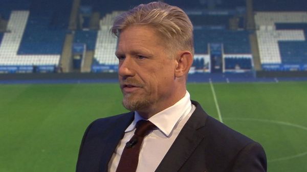 پیتر اشمایکل امباپه بهترین جایگزین برای رونالدو و مسی است