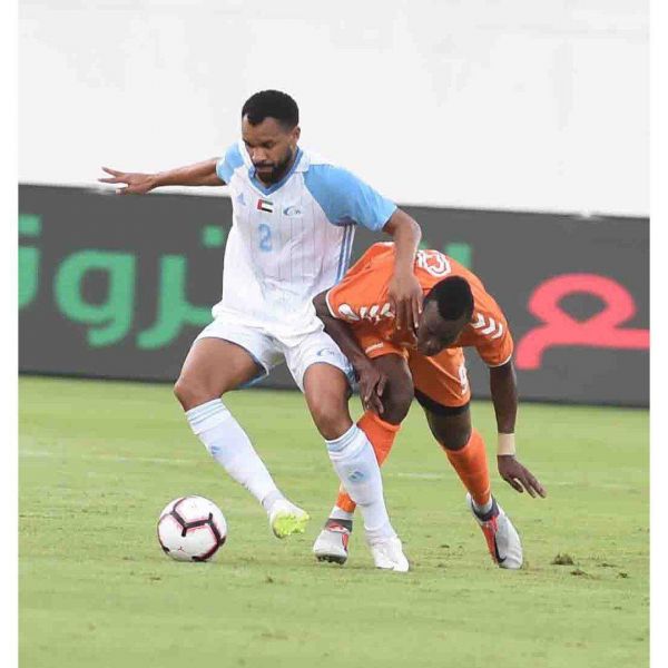 جدال بازیکنان سابق استقلال در امارات عکس