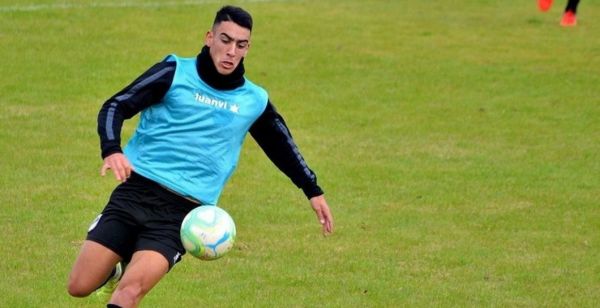  پدیده اروگوئه در یک قدمی پیوستن به رئال مادرید