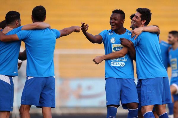  شفر به استقلالی‌ها استراحت داد