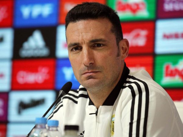 سرمربی آرژانتین شماره 10 فقط به مسی اختصاص دارد وبس