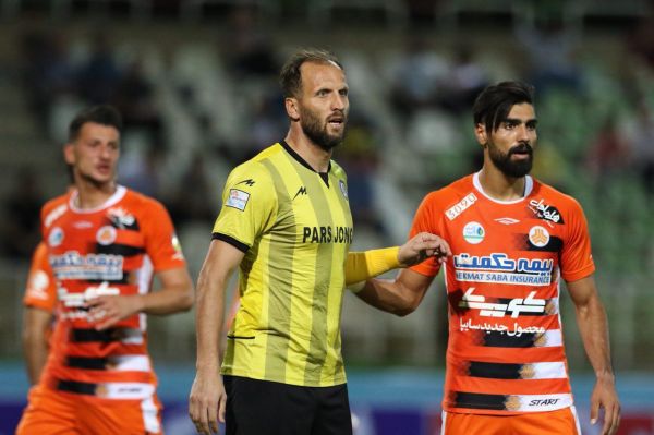 بنگر نتوانستند جای من و سیدجلال و پژمان را بگیرند