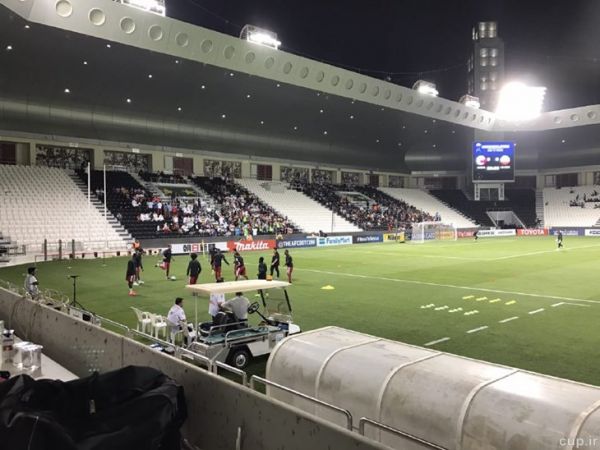 ۱۳۰۰ هوادار در قطر استقلال را تشویق میکنند