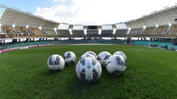  تصمیم عجیب ناپولی  بازی‌های خانگی 262 کیلومتر دورتر برگزار می‌شود