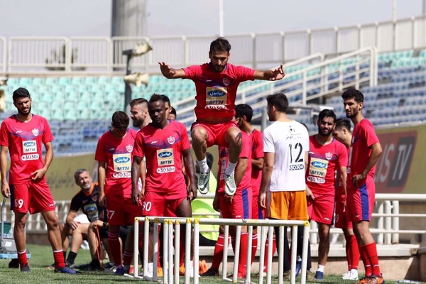 نتایج شبیه پرسپولیس مقابل تنها مازنی لیگ برتر در آزادی نساجی طلسم، می شکند