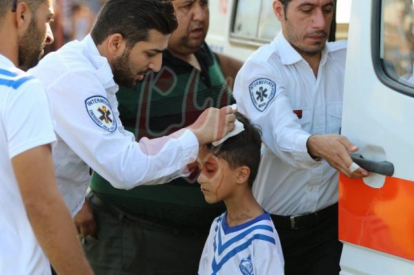  سنگ بر سر فوتبال عکس