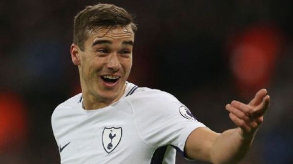 پوچتینو وینکس میتواند اینیستا و ژاوی انگلیس باشد