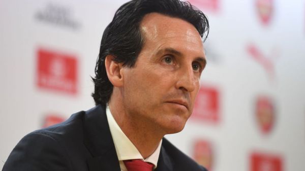 دیوید سیمن امری به یک سال زمان نیاز دارد