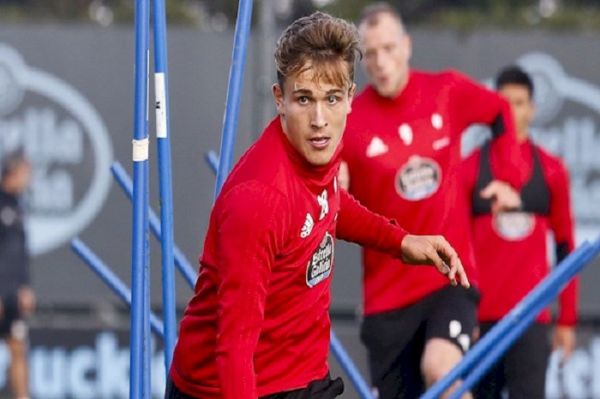  ۱۲۲۰ کامنت، اکرت را فراری داد؛ دنیس، پرچم ایران را حذف کرد