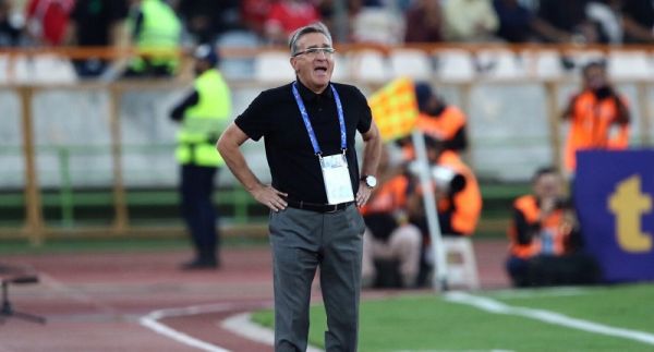 برانکو ایوانکوویچ مهمتر از من بازیکنان هستند نمیدانم چرا داور اخراجم کرد