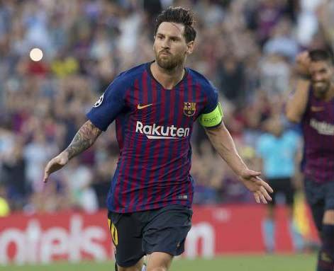  تراشتگن  هیچ بازیکنی نزدیک به مسی هم نیست