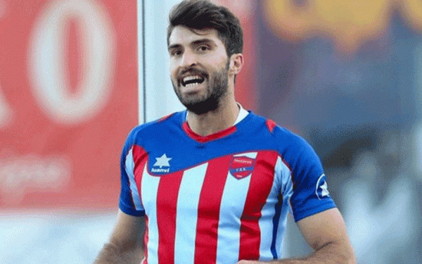  کارانکا  مطمئنم که انصاری فرد به زودی به ناتینگهام فارست می آید