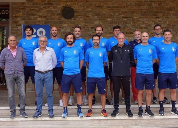  باتیستوتا و پیرلو مدرک مربی‌گری گرفتند