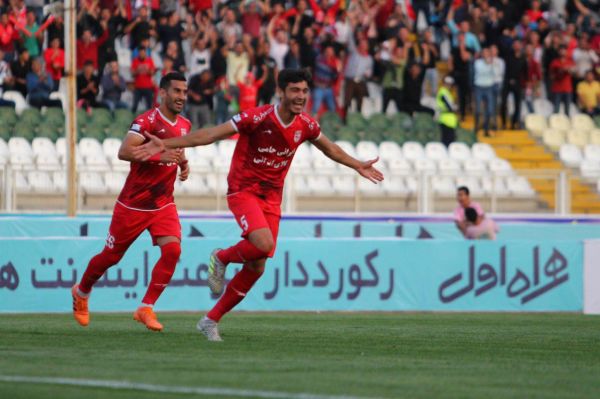  تبرئه از اتهام کم‎کاری و خیانت  عکس