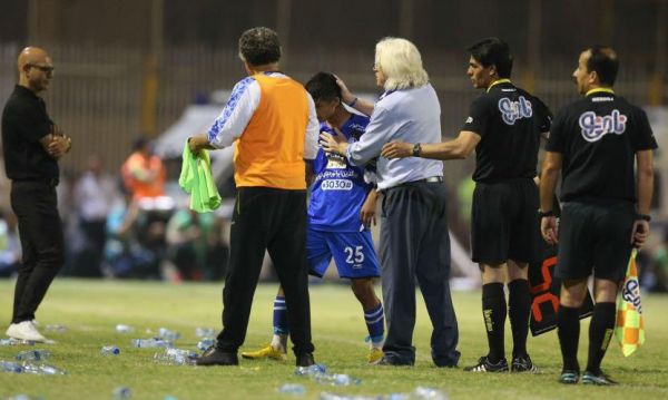 دلجویی شفر از مهدی قائدی عکس