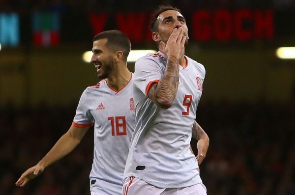 آلکاسر و سبقت از رائول، تورس و ویا در لاروخا