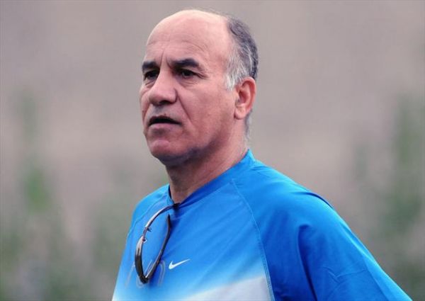 قاسمپور رئیس فدراسیون کیروش است او خیال کرده تمام ایرانیها کریم شیرهای هستند