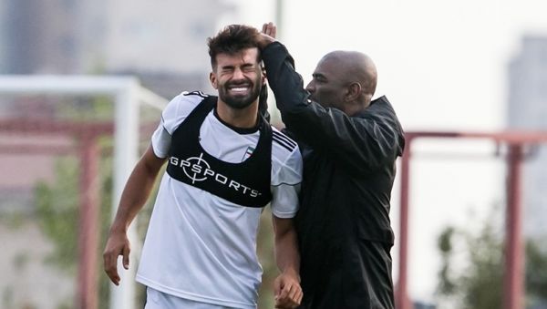 ذوالفقارنسب سیرک همان تیم ملی بزرگسالان است که بازیکنی بدون دعوت در تمرینات شرکت میکند