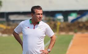 استیلی با رئیس فدراسیون فوتبال دیدار کرد تاکید تاج بر استفاده تمام تیمهای ملی از امکانات