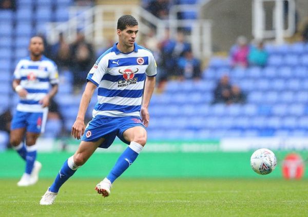  واکنش سرمربی ردینگ به مصدومیت عزت‌اللهی