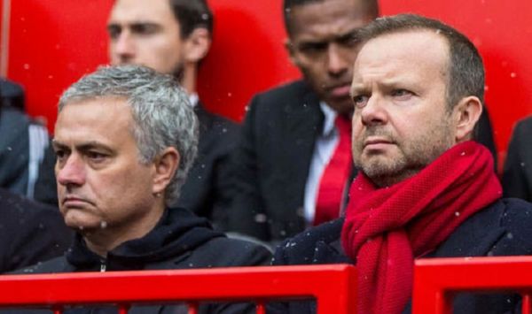  اختلاف نظر مورینیو و وودوارد برای خرید مدافع فیورنتینا