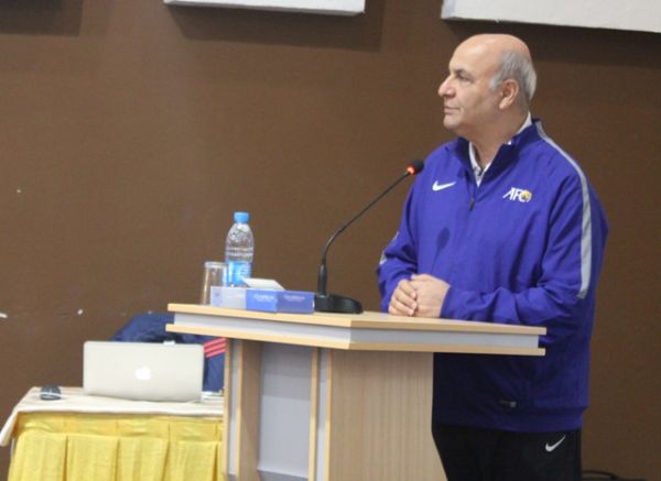  محصص  بازی پرسپولیس و السد یک فوتبال زنده است