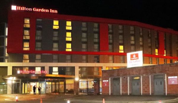 منچستریونایتد با رزرو هتل در کنار اولدترافورد دیگر تاخیر ندارد