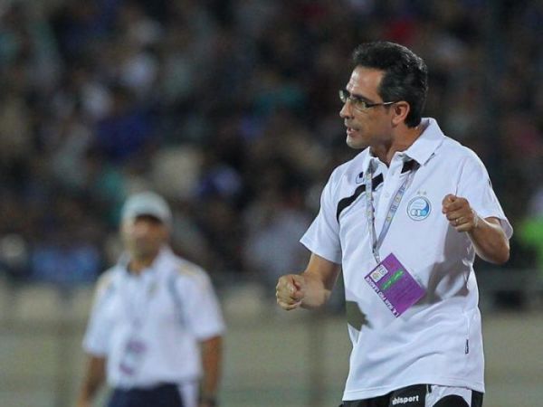 صالح هرگز به استقلال مثل پرسپولیس نگاه نشد