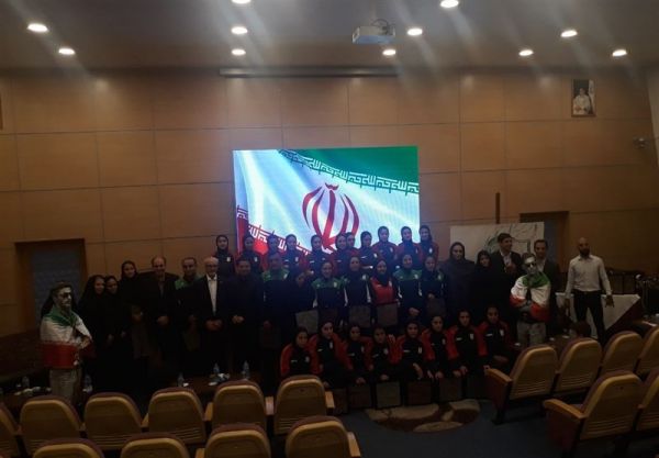 مراسم بدرقه تیمهای ملی فوتبال ساحلی آقایان و تیم فوتبال بانوان برگزار شد + تصاویر