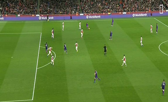 گل های لیورپول و آرسنال آفساید بود عکس