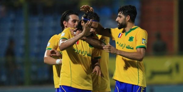  بغلانی  مقابل فولاد به ناحق کارت قرمز گرفتم داور چهارم گفت کاری می‌کنم تا اخراج شوی