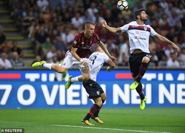 محرومیت سهجلسهای بازیکن میلان پس از مصدومیت یکساله