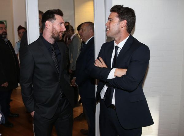 جایزه پیچیچی و بهترین بازیکن لالیگا برای مسی عکس