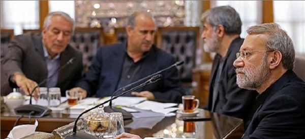 عزیزی قاضی ایرانی دادگاه بین المللی ورزش قانون منع بکارگیری بازنشستگان باعث تعلیق هیچ فدراسیونی نمی شود