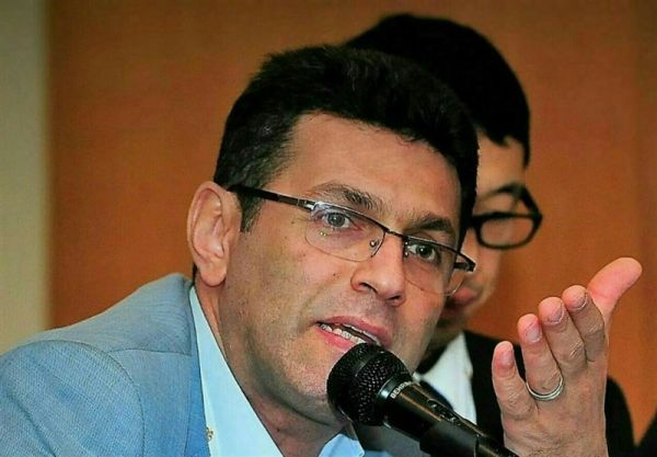  یادداشت دکتر رفیعی کارشناس حقوقی فوتبال  اجرای ماده واحده قانون منع بکارگیری بازنشستگان ناقض مواد ۱۴ و ۱۹ اساسنامه فیفا نیست