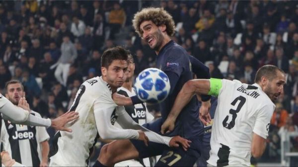 عکس فلینی موهایش را زد