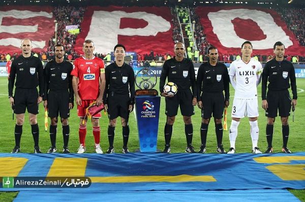 باشگاه پرسپولیس برای قهرمانی در سوپر جام و نایب قهرمانی آسیا جشن برگزار میکند