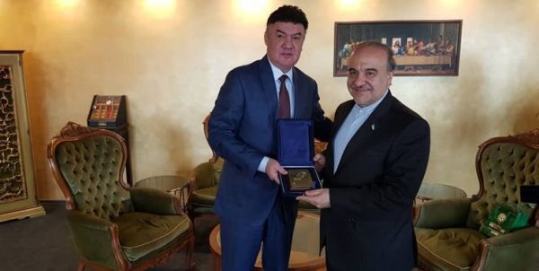  دیدار وزیر ورزش و جوانان با رئیس فدراسیون فوتبال بلغارستان