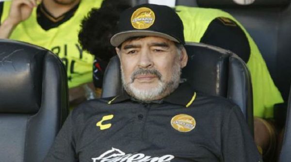 مارادونا اسکالونی خودش را سرمربی می داند؛ جام جهانی فوتبال نه، باید در جام جهانی موتورسواری مربیگری کنی