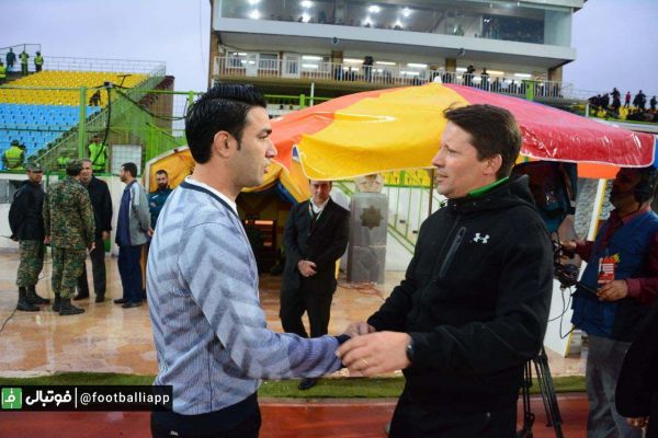  سرمربی صنعت نفت متخصص تساوی در لیگ است  سرجیو در 13 بازی، 10 مساوی گرفته  عکس  محمدحسین حیاوی