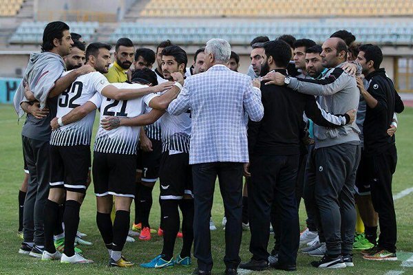 شاهین بوشهر صدر را از سرخپوشان پس گرفت