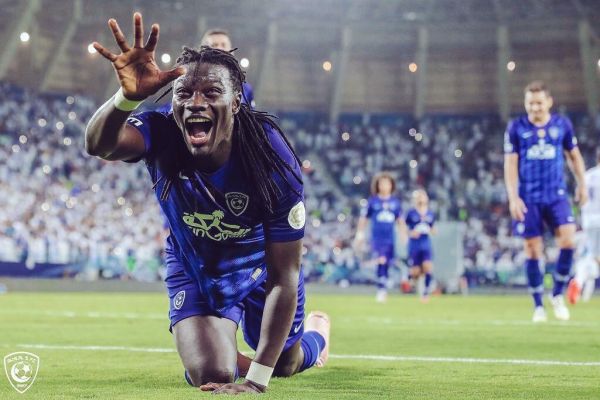  استقلال و مواجهه با یک فرانسوی ترسناک عکس