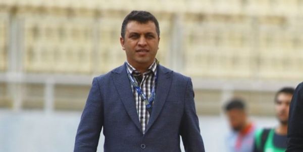  امیری  آقای اصفهانیان  هرکس جای شما بود 10 بار استعفا داده بود